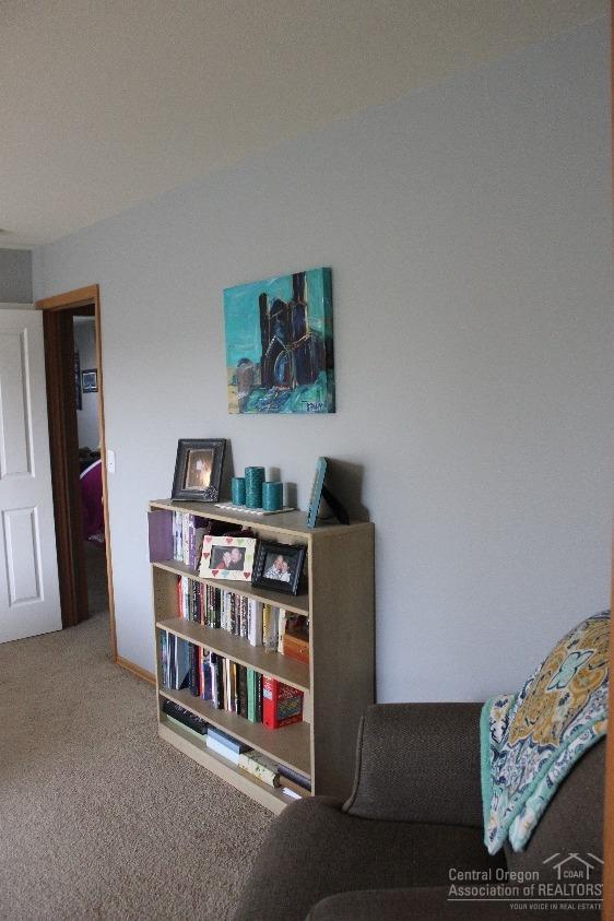 Larkspur - Residential