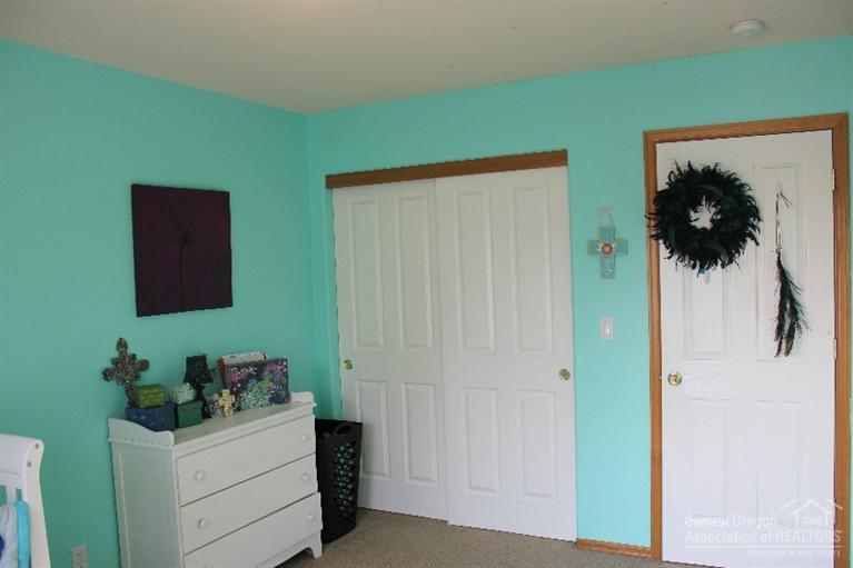 Larkspur - Residential