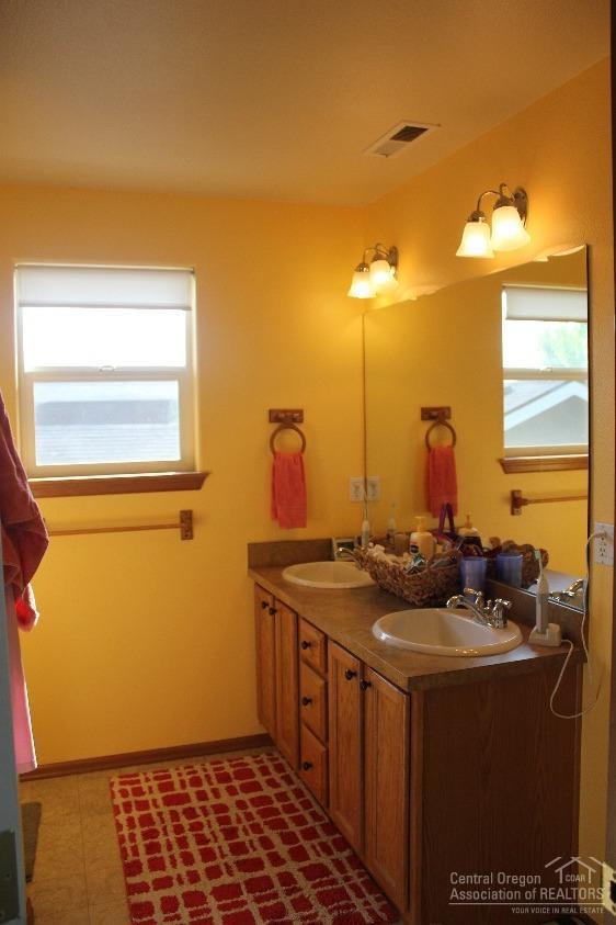 Larkspur - Residential