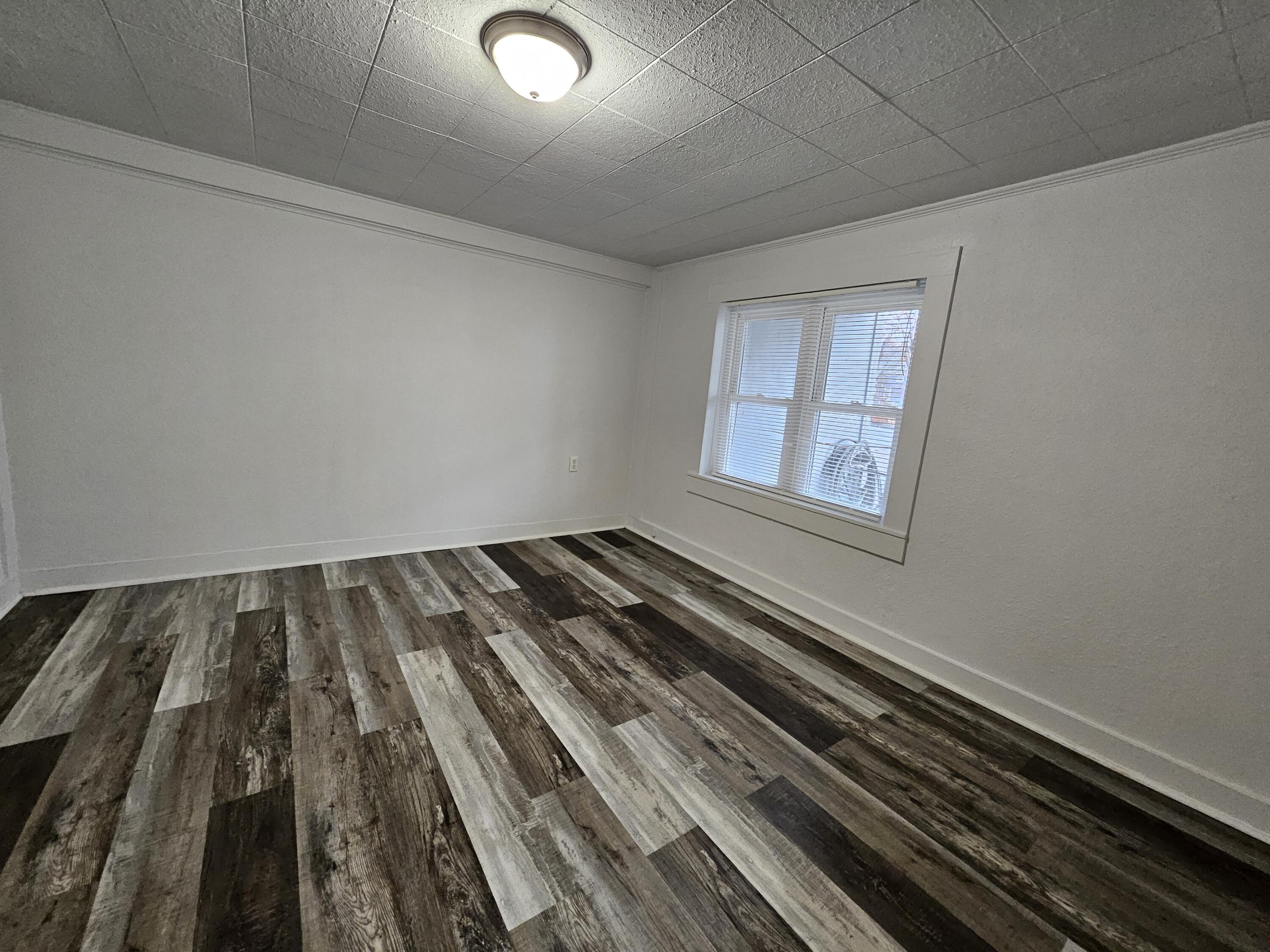 Klamath Falls -First Addition - Residential Income