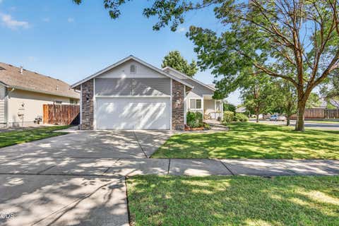 Tiny photo for 2065 Cheshire Way, Medford, OR 97501 (MLS # 220227061)