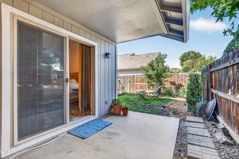 Tiny photo for 2065 Cheshire Way, Medford, OR 97501 (MLS # 220227061)