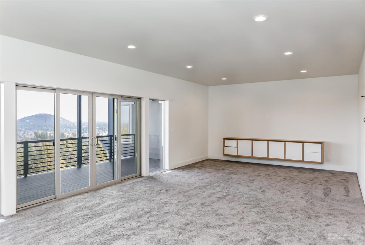 Hillside Park - Residential