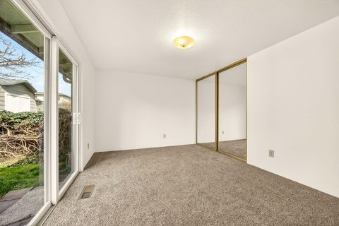 Tiny photo for 2001 Jubilant Avenue, Medford, OR 97504 (MLS # 220217266)