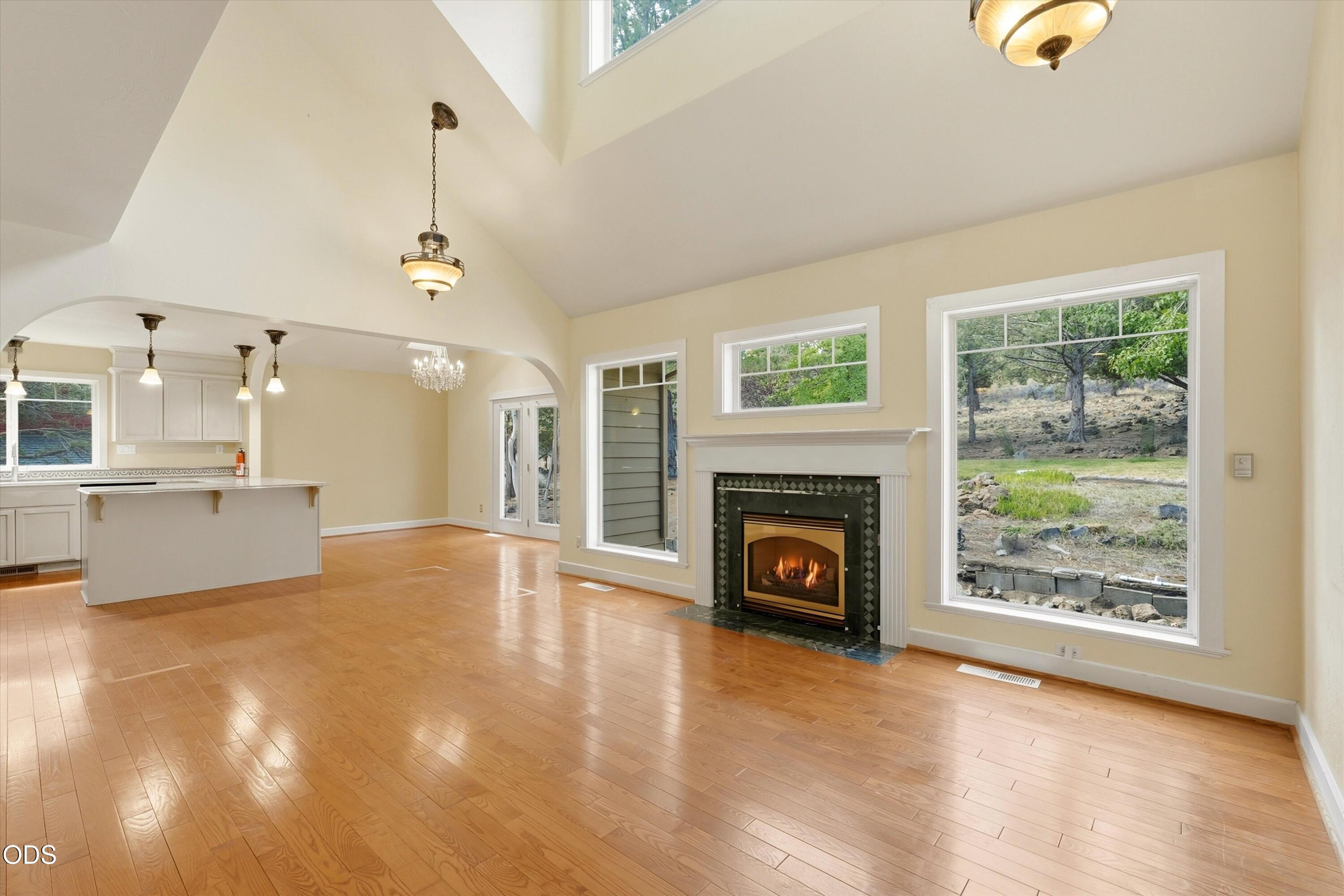 2879 NW Fairway Heights Drive