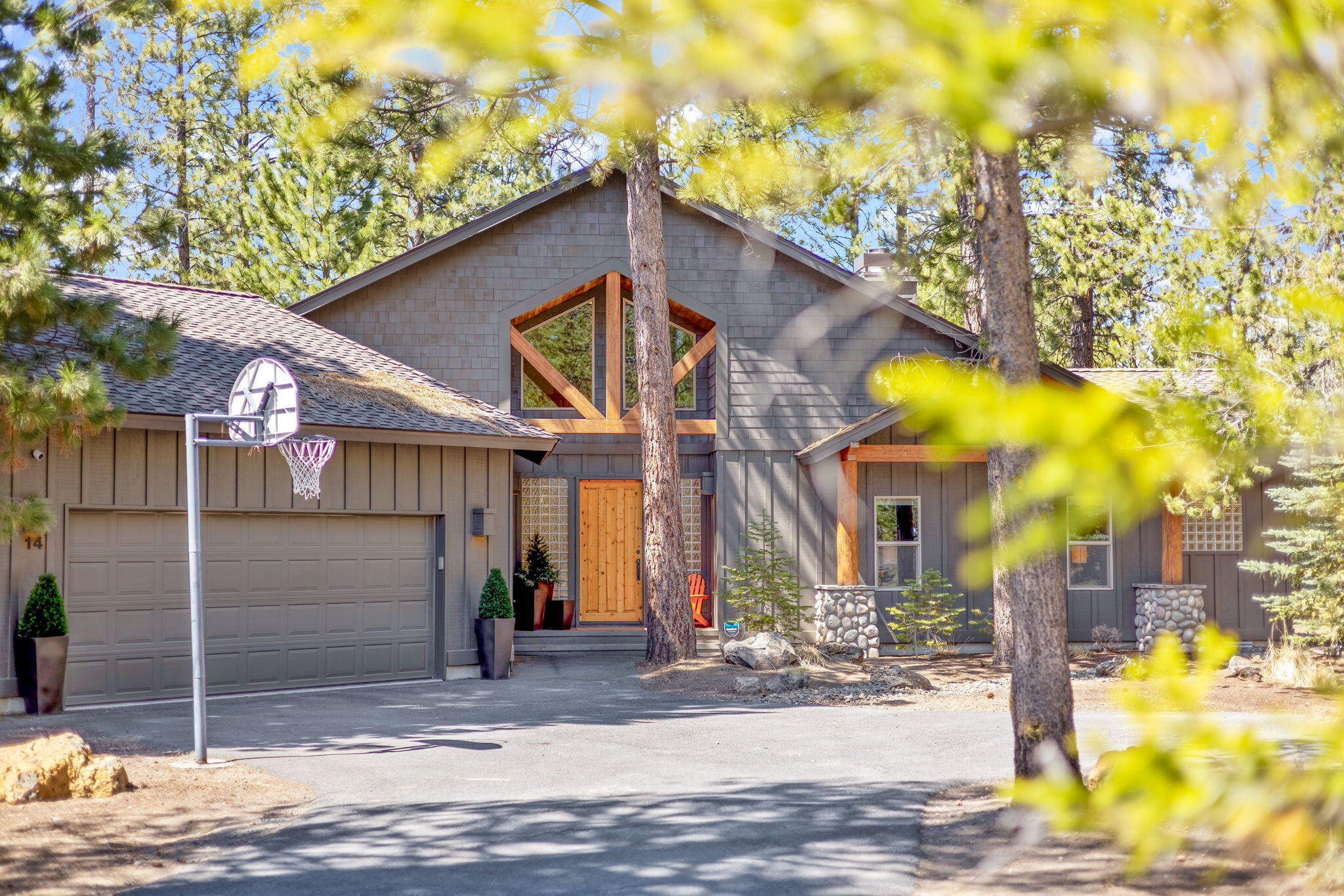 58075 Three Iron Lane