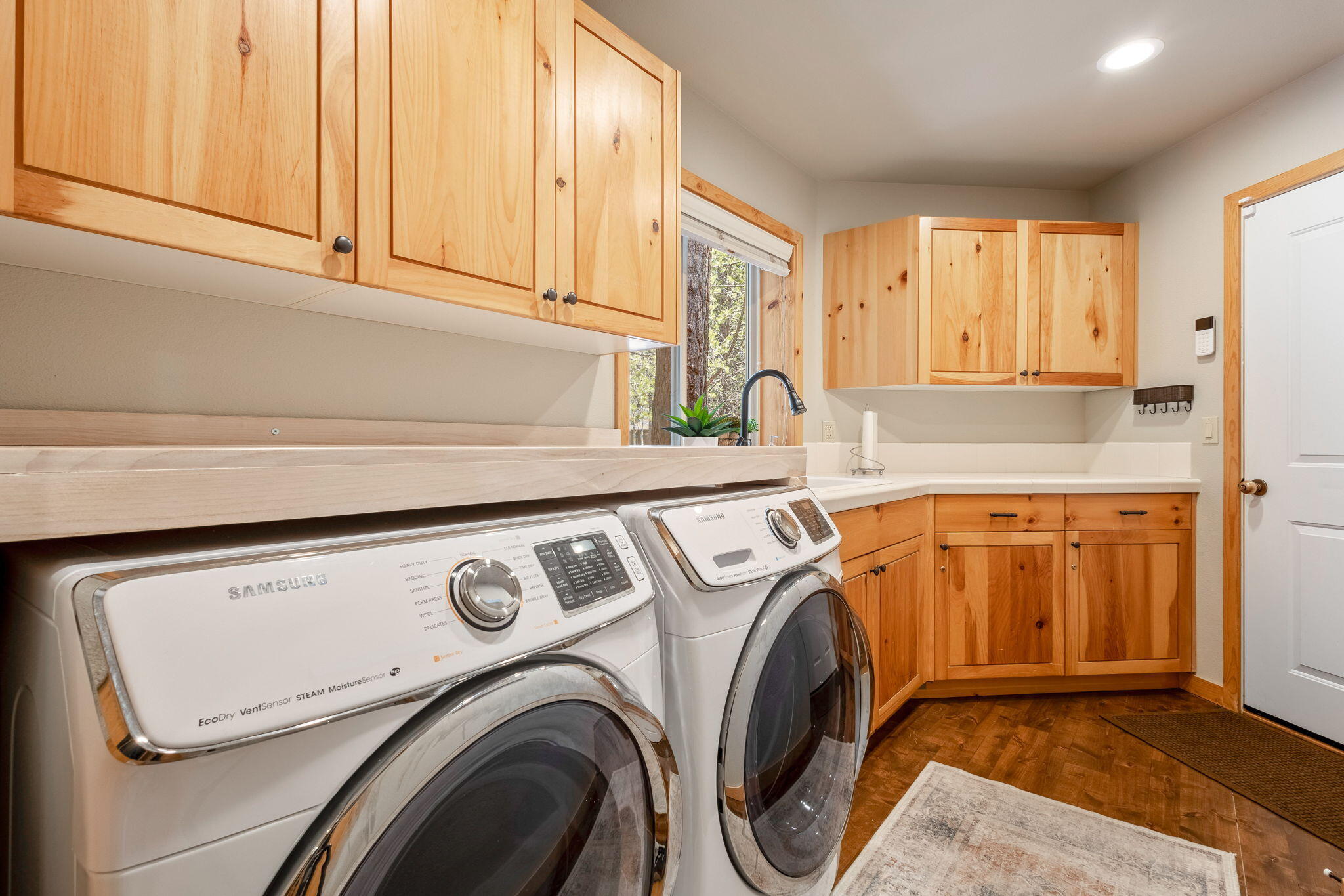 Fairway Point Villag - Residential