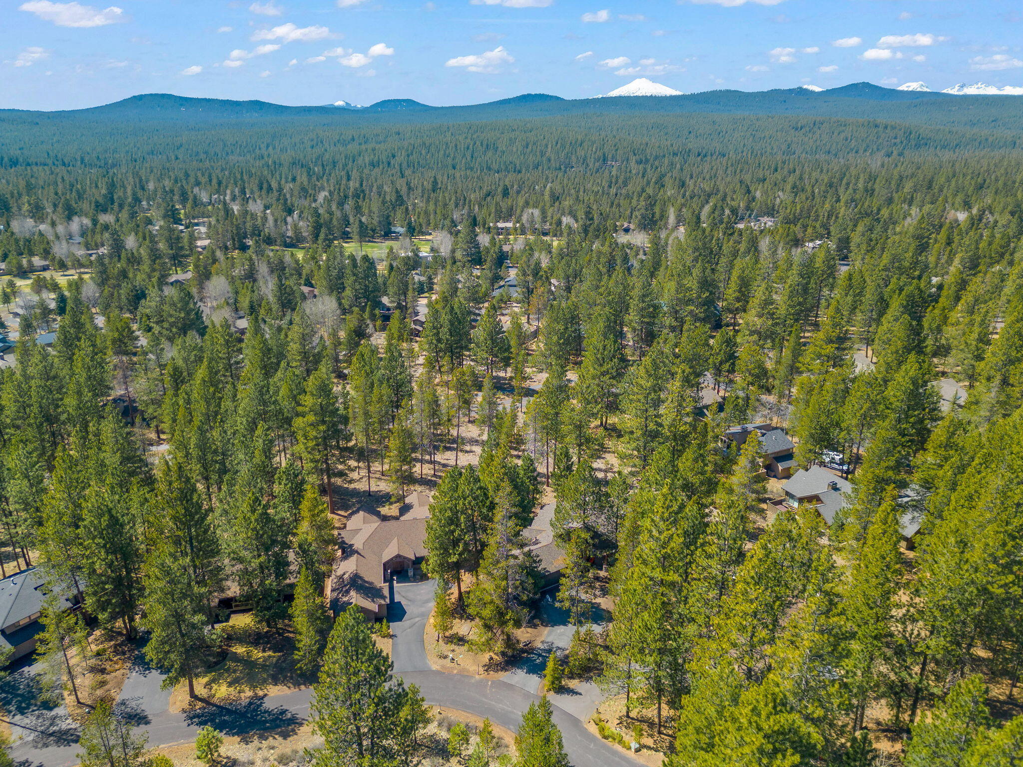 Fairway Point Villag - Residential