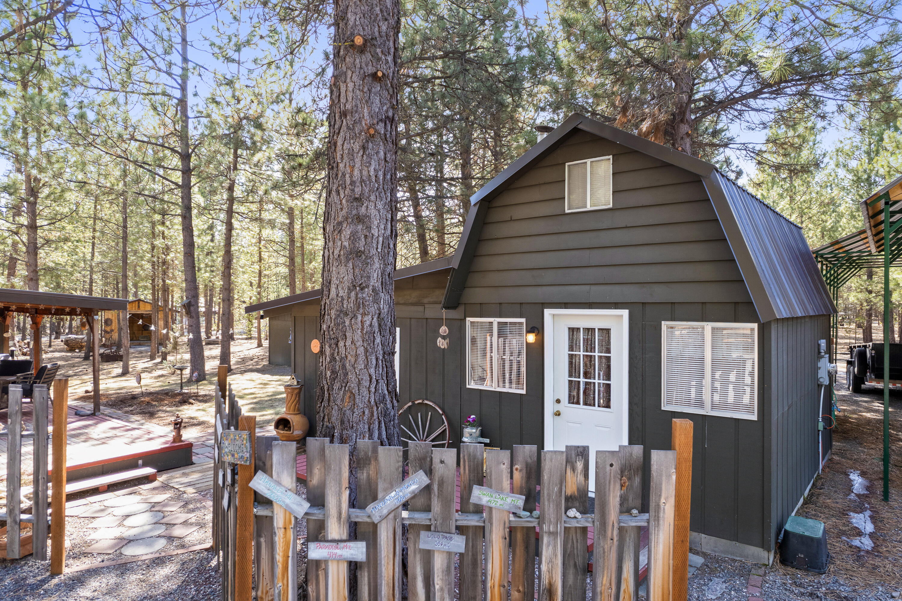 Ponderosa Pines - Residential