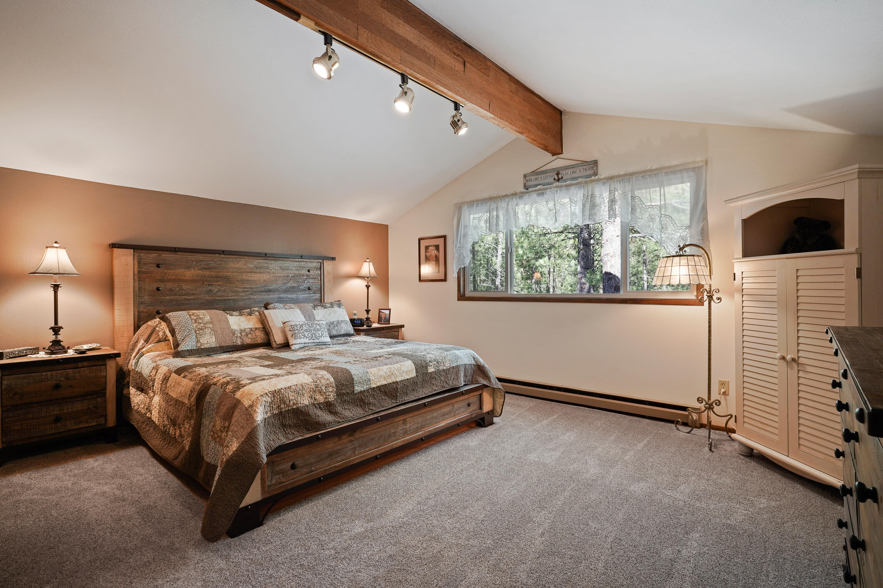 Ponderosa Pines - Residential