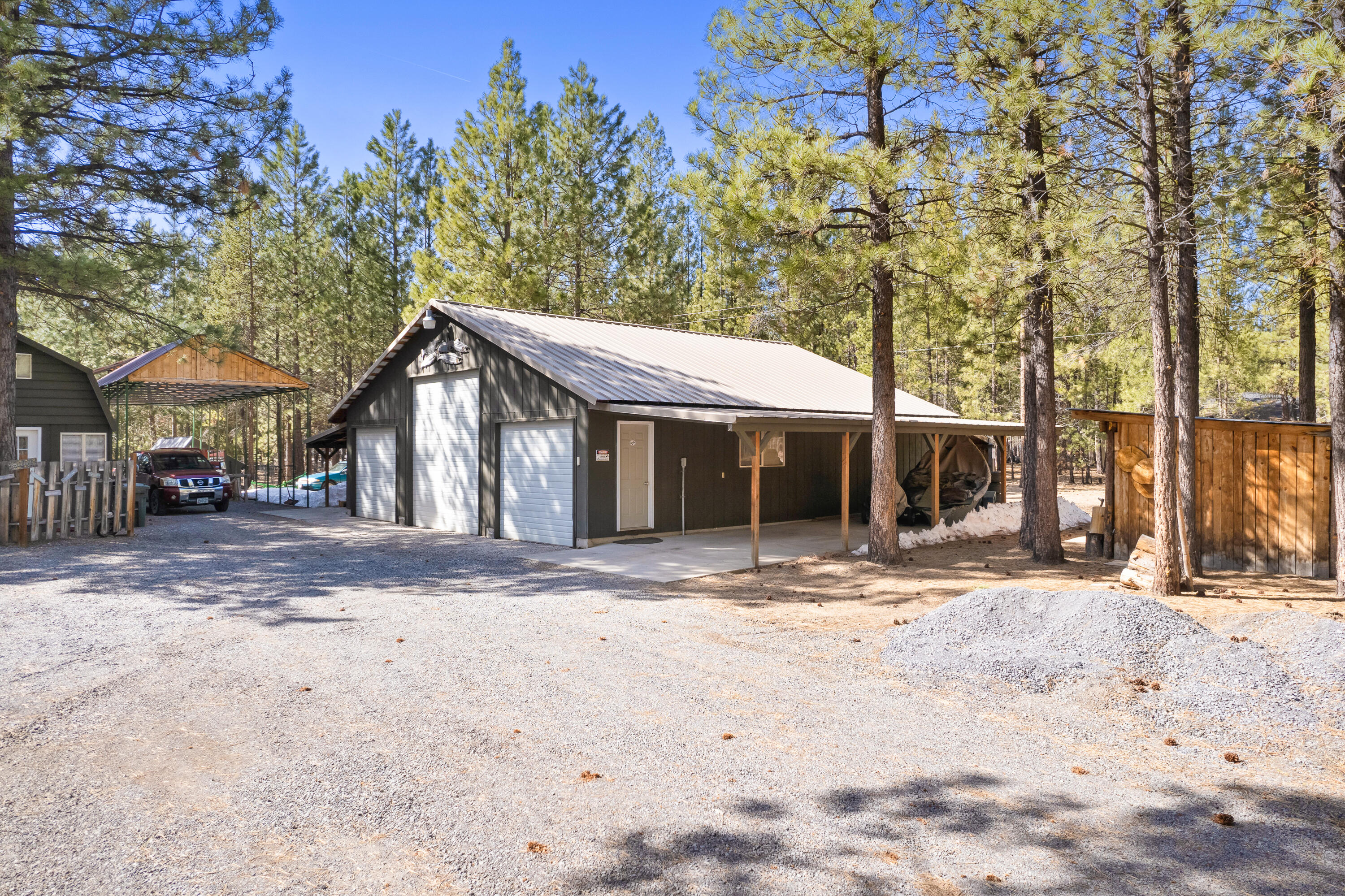 Ponderosa Pines - Residential