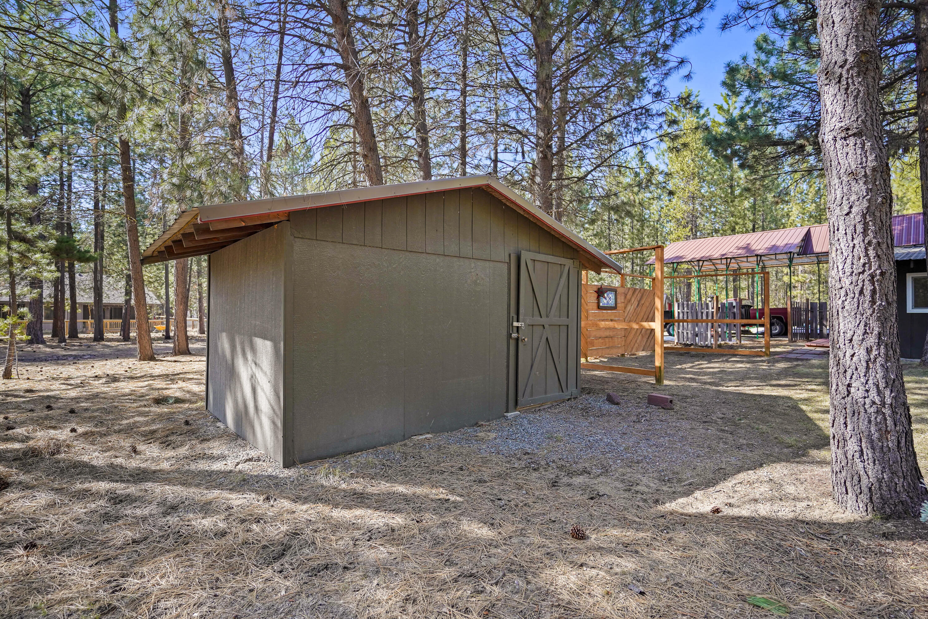 Ponderosa Pines - Residential