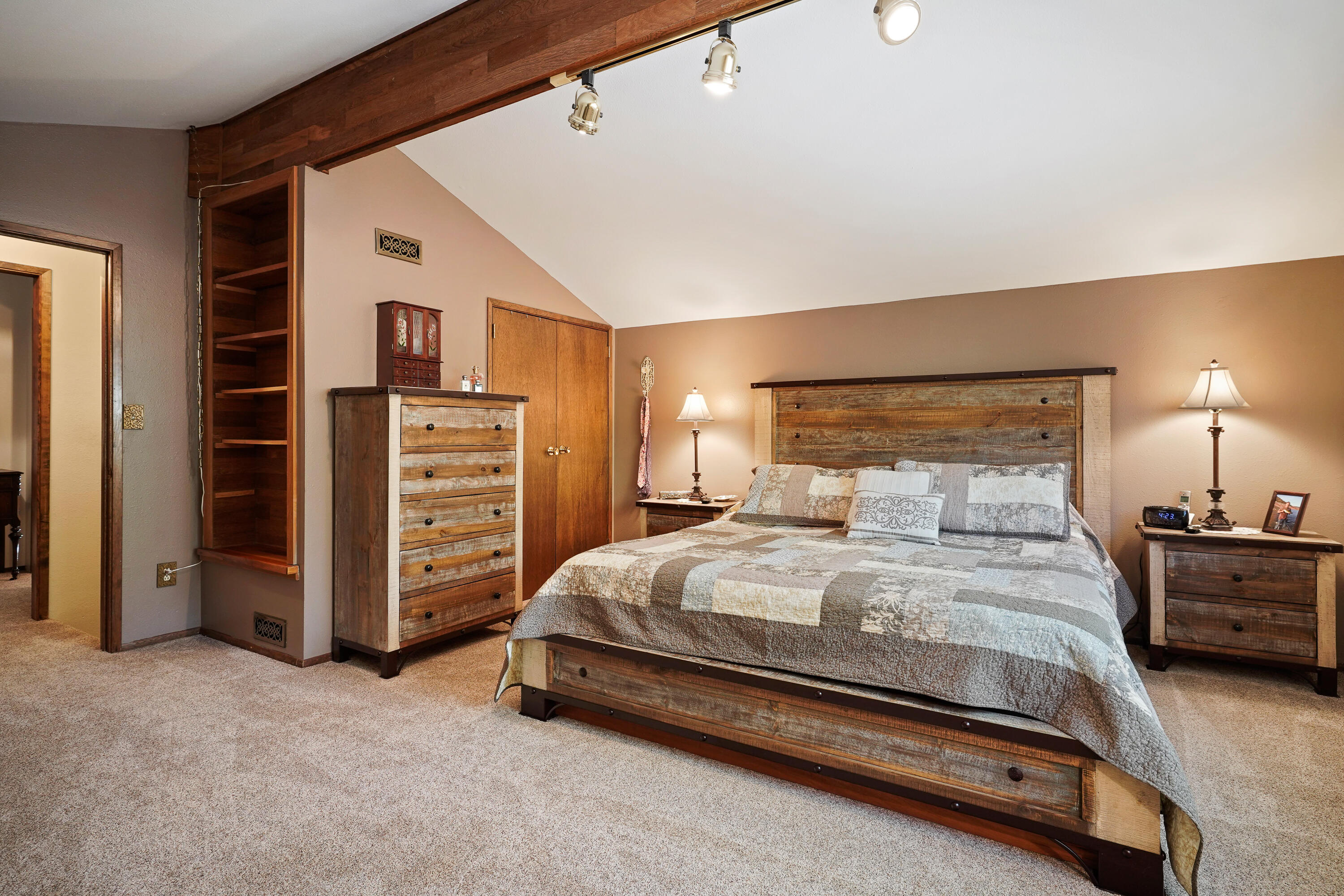 Ponderosa Pines - Residential