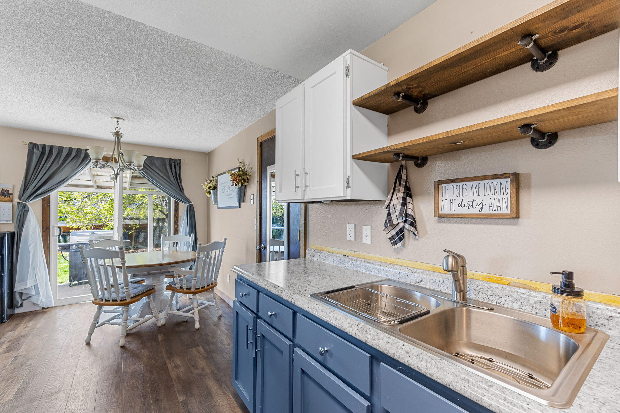 Hillcrest J - Residential