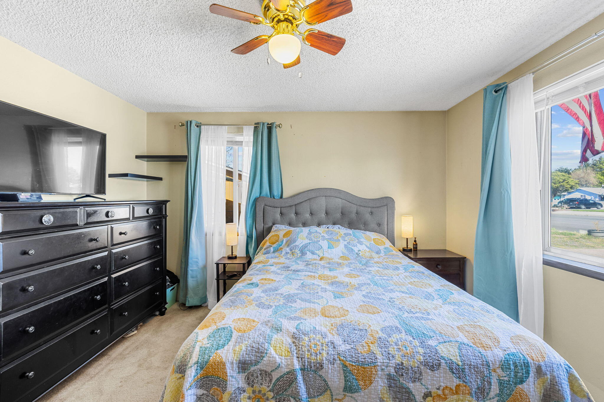 Hillcrest J - Residential