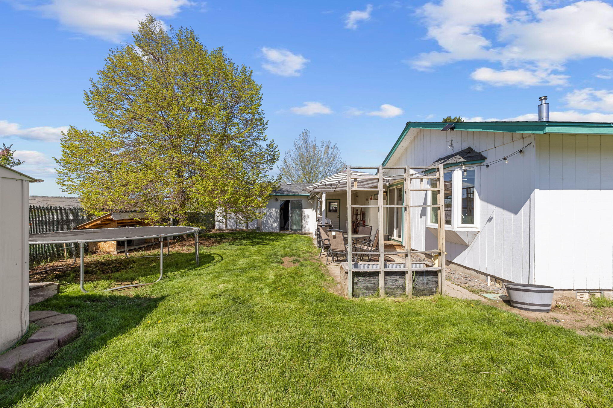 Hillcrest J - Residential