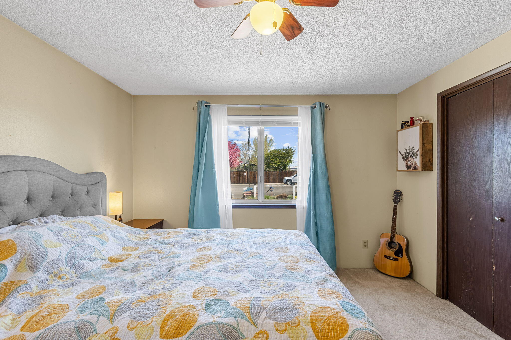 Hillcrest J - Residential