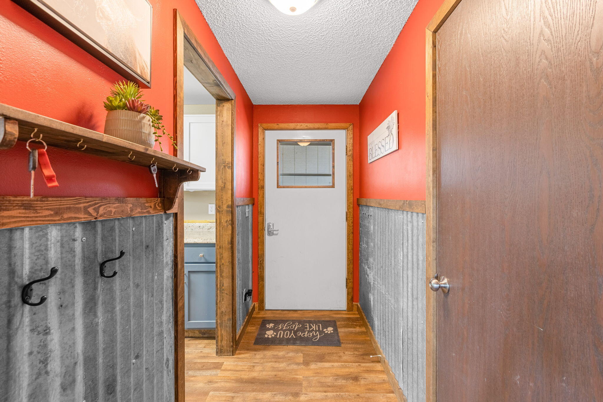 Hillcrest J - Residential