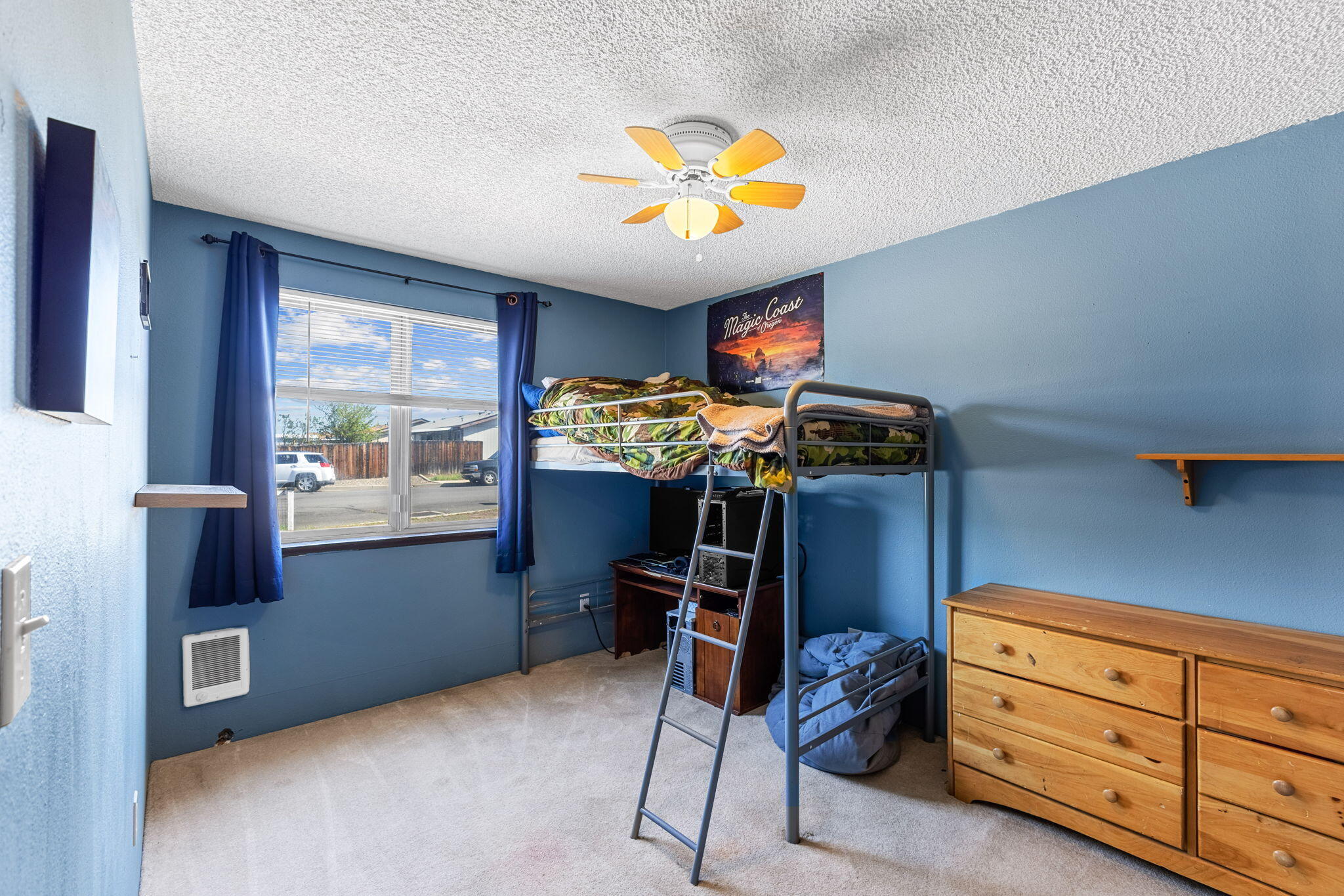 Hillcrest J - Residential