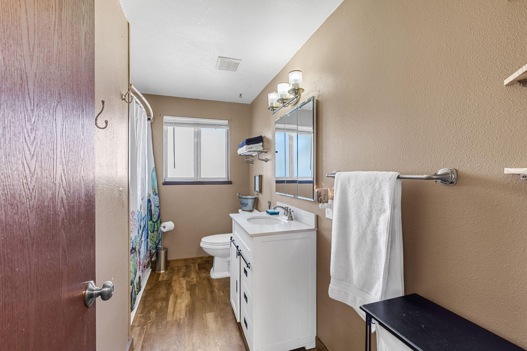 Hillcrest J - Residential