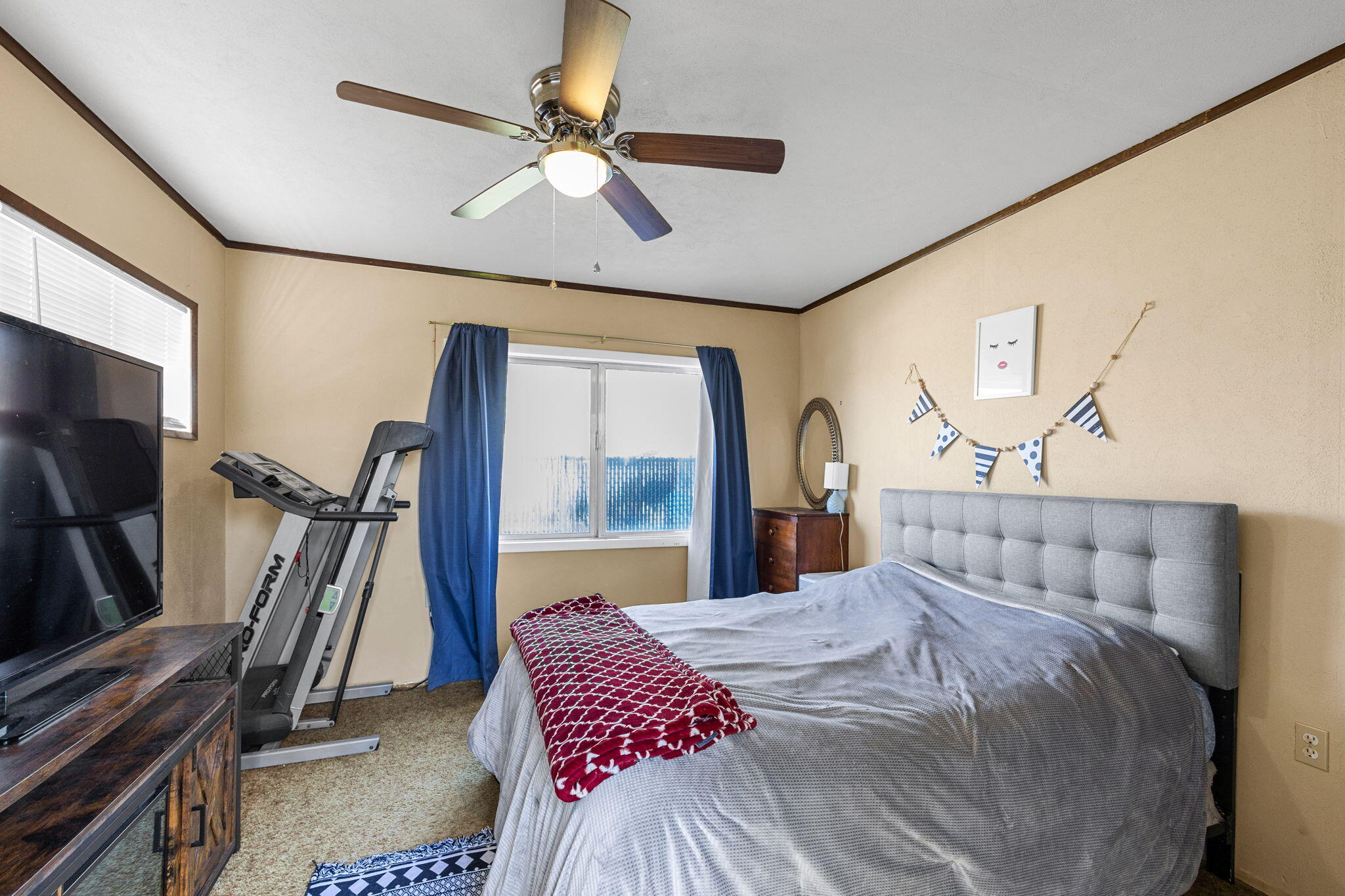 Hillcrest J - Residential