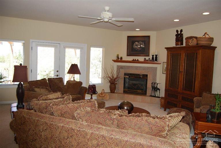 Eagle Crest - Residential