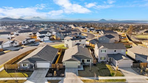 Tiny photo for 3537 NW 10th Place, Redmond, OR 97756 (MLS # 220215681)