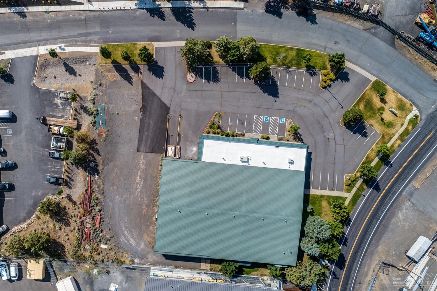 CLAB - Commercial Sale