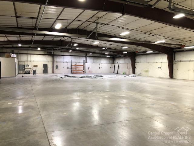 CLAB - Commercial Sale