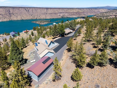 Tiny photo for 4252 SW Lakeview DR, Culver, OR 97734 (MLS # 220224623)