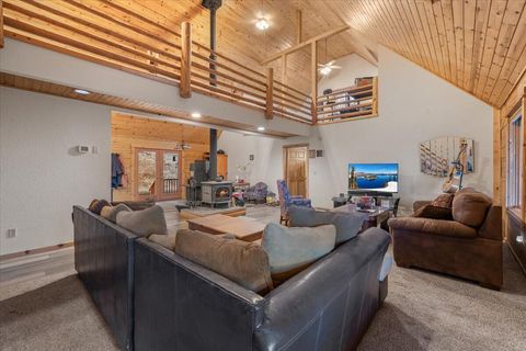 Tiny photo for 9511 Sterling Creek Road, Jacksonville, OR 97530 (MLS # 220215206)