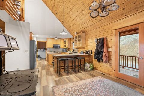 Tiny photo for 9511 Sterling Creek Road, Jacksonville, OR 97530 (MLS # 220215206)