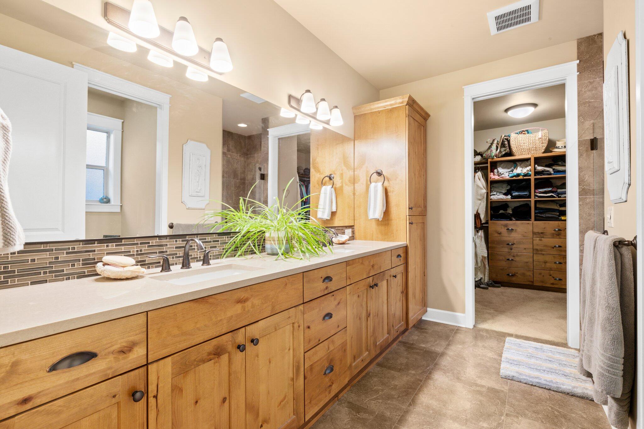 Bella Vista Heights Phases 1 & 2 - Residential