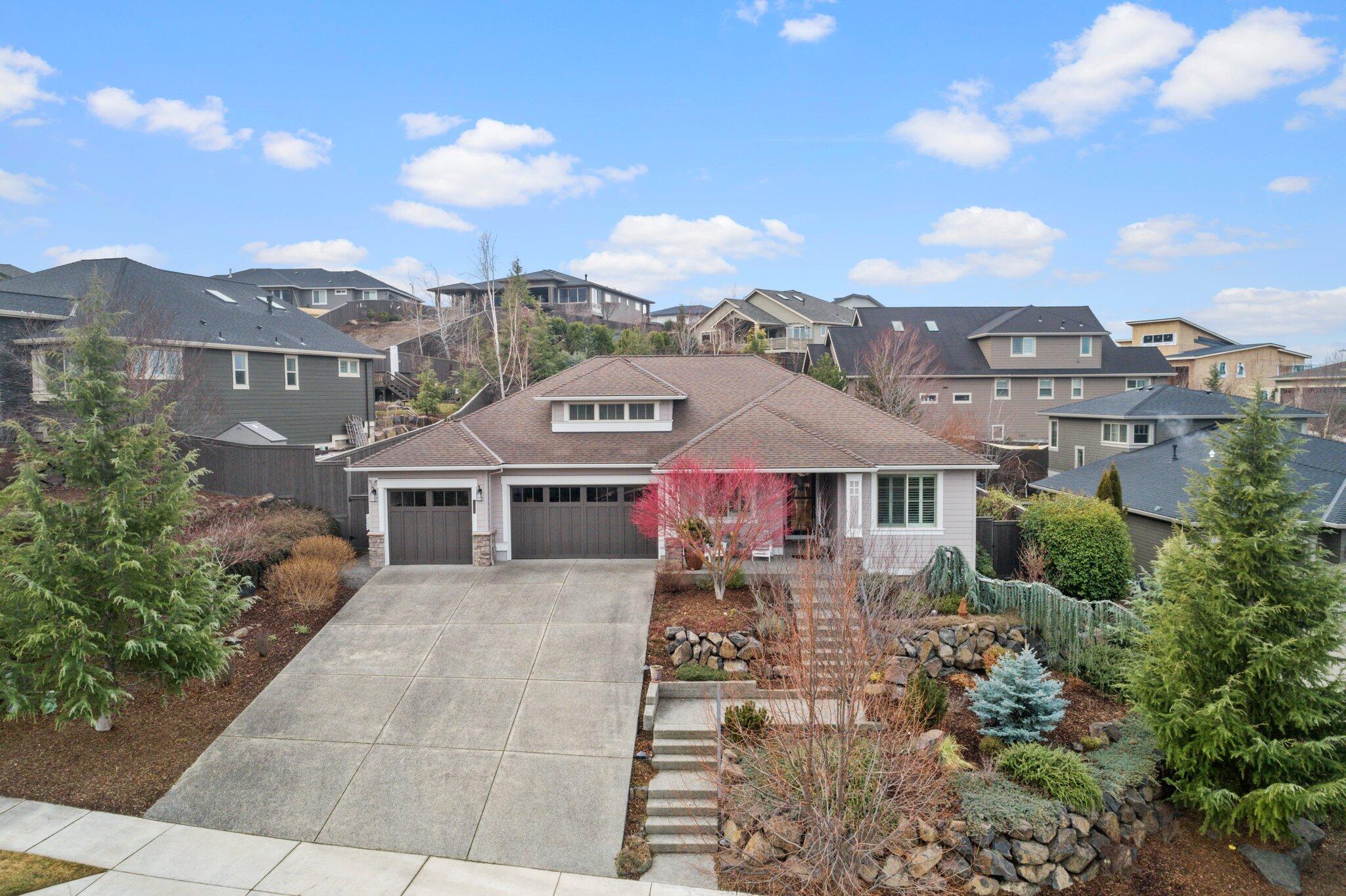 Bella Vista Heights Phases 1 & 2 - Residential