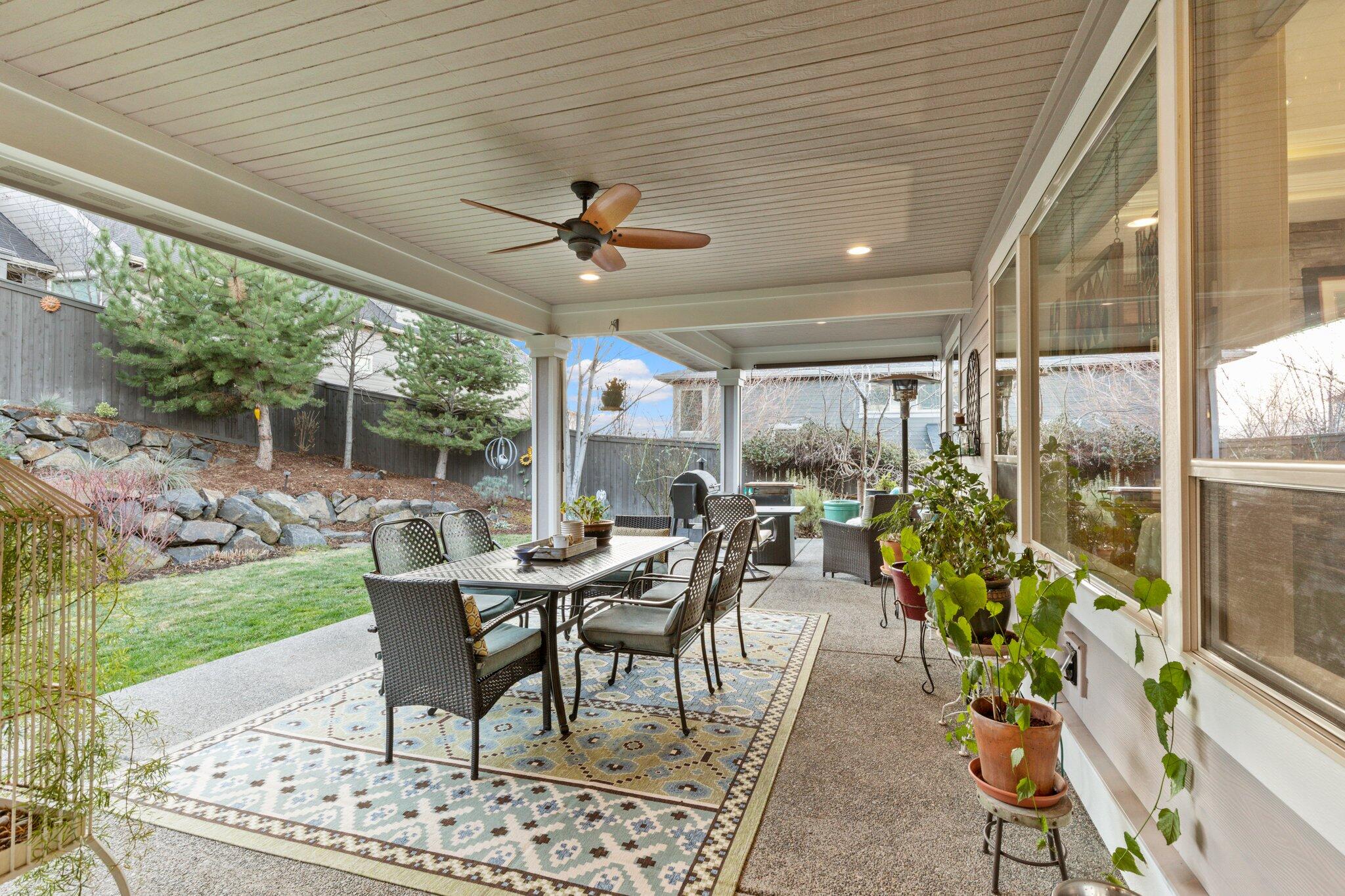 Bella Vista Heights Phases 1 & 2 - Residential