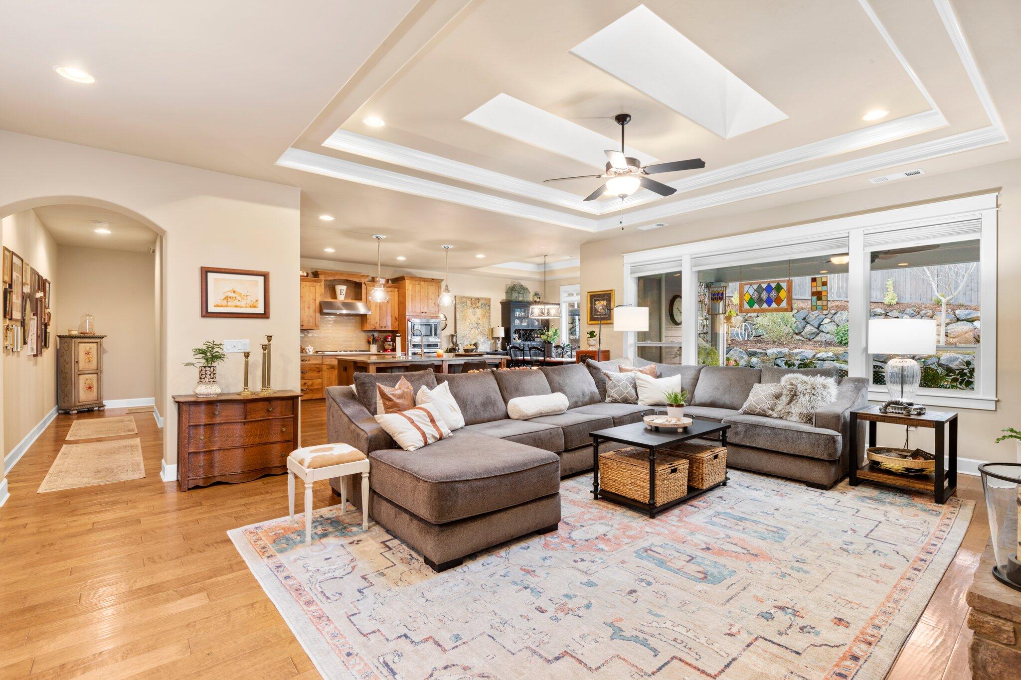 Bella Vista Heights Phases 1 & 2 - Residential