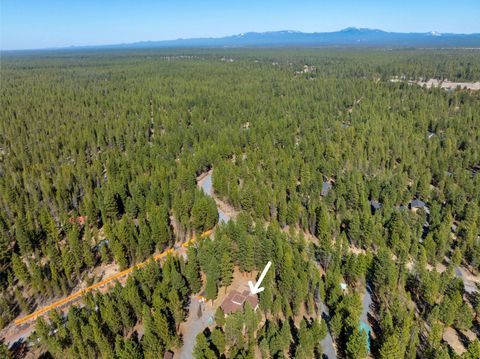 Tiny photo for 2706 Alacano Drive, La Pine, OR 97739 (MLS # 220213645)