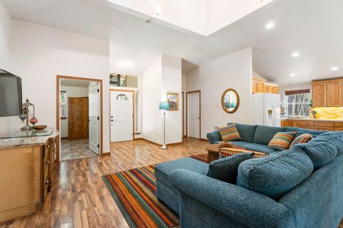 Tiny photo for 2706 Alacano Drive, La Pine, OR 97739 (MLS # 220213645)