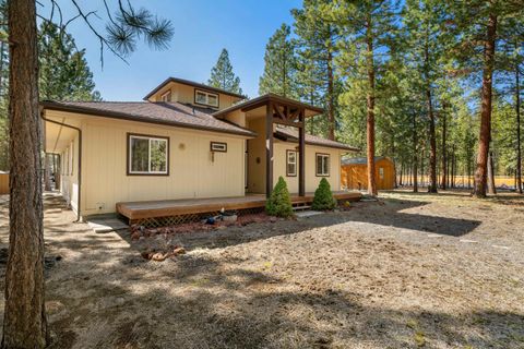 Tiny photo for 2706 Alacano Drive, La Pine, OR 97739 (MLS # 220213645)