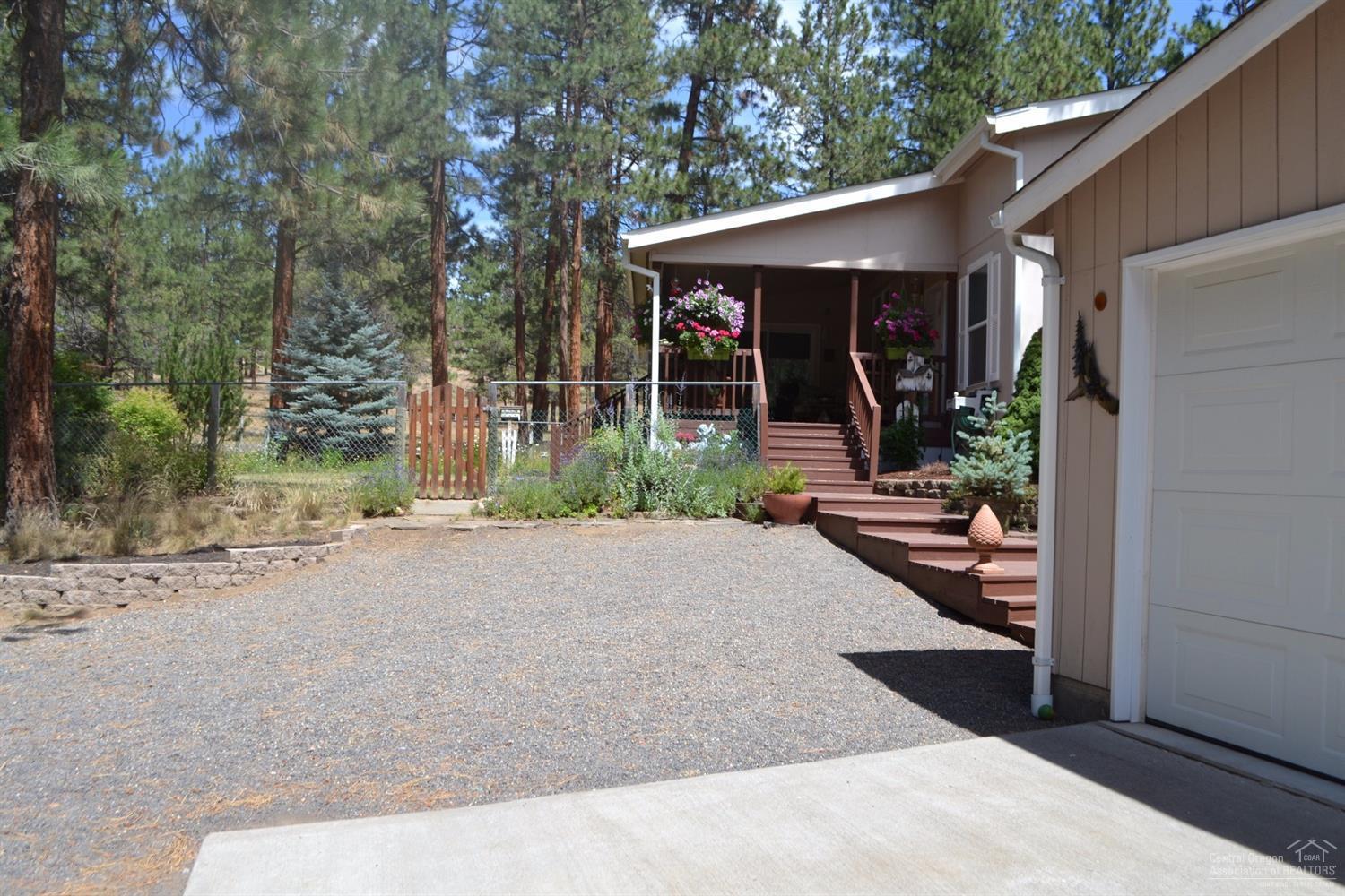 Sno Cap Vista Est - Residential