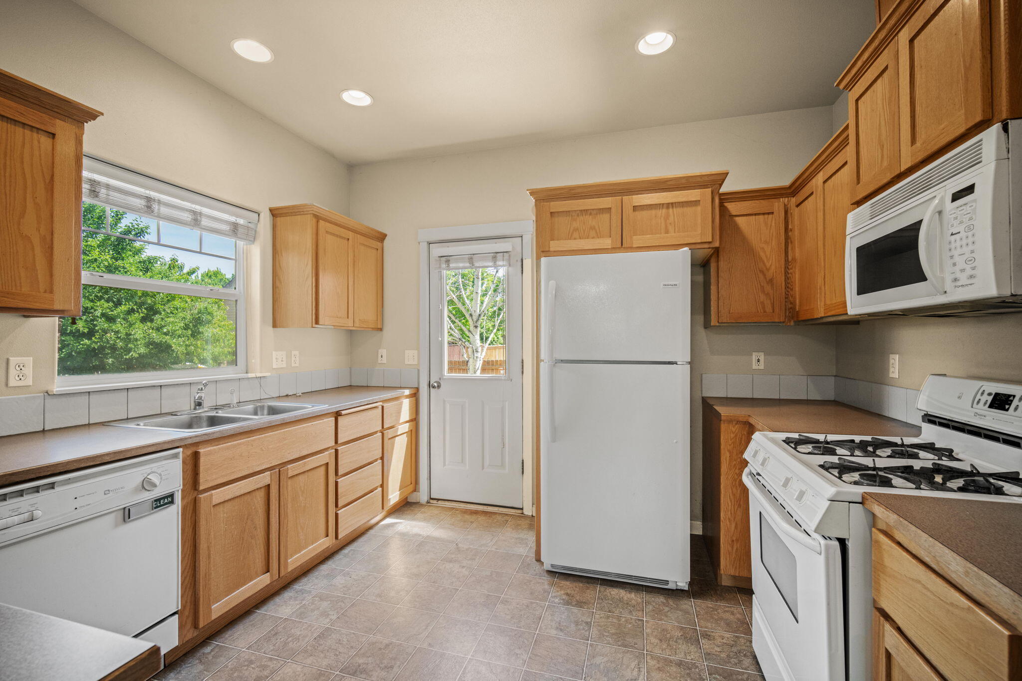 Oakview - Residential