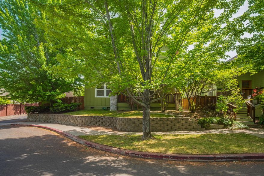 This charming 3-bedroom, 2.5-bathroom home is located in a quiet neighborhood near Mountain View High School, just minutes from St. Charles Hospital and close to shopping and restaurants. This two story home features spacious open living on the first story and a large bonus room on the second story.  Don't miss your chance to enjoy tranquil suburban living with all the benefits of a prime location!