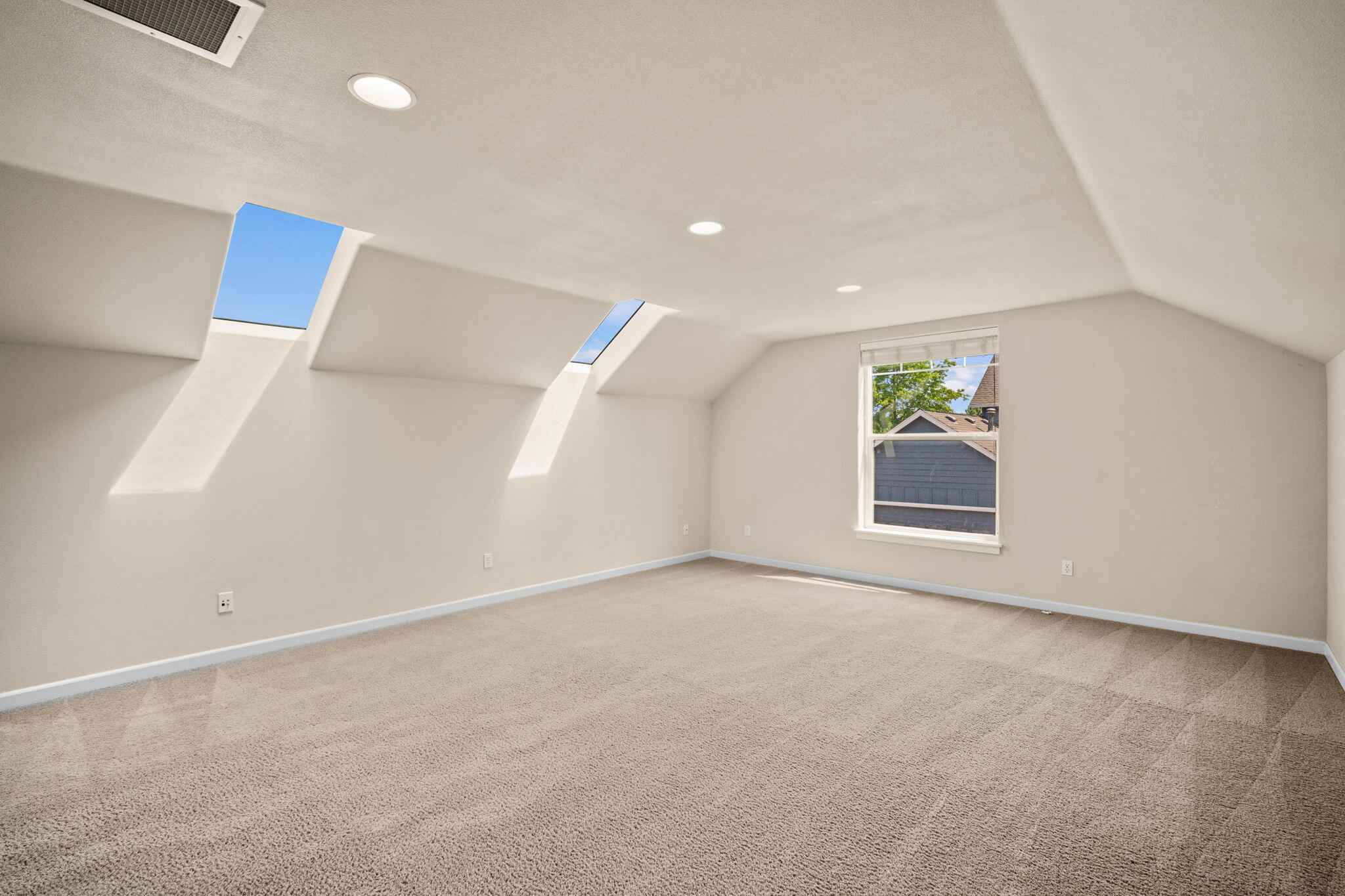 Oakview - Residential