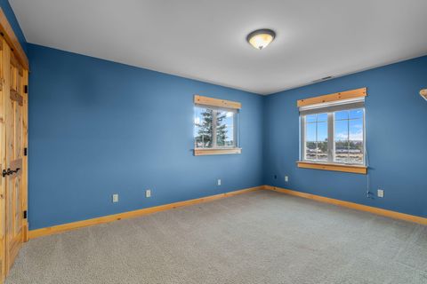 Tiny photo for 65258 Old Bend Redmond Highway, Bend, OR 97703 (MLS # 220213432)