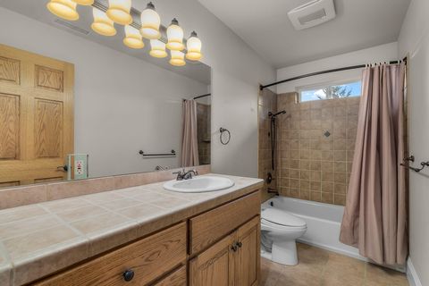 Tiny photo for 65258 Old Bend Redmond Highway, Bend, OR 97703 (MLS # 220213432)