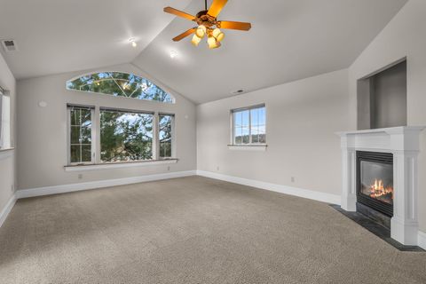 Tiny photo for 65258 Old Bend Redmond Highway, Bend, OR 97703 (MLS # 220213432)