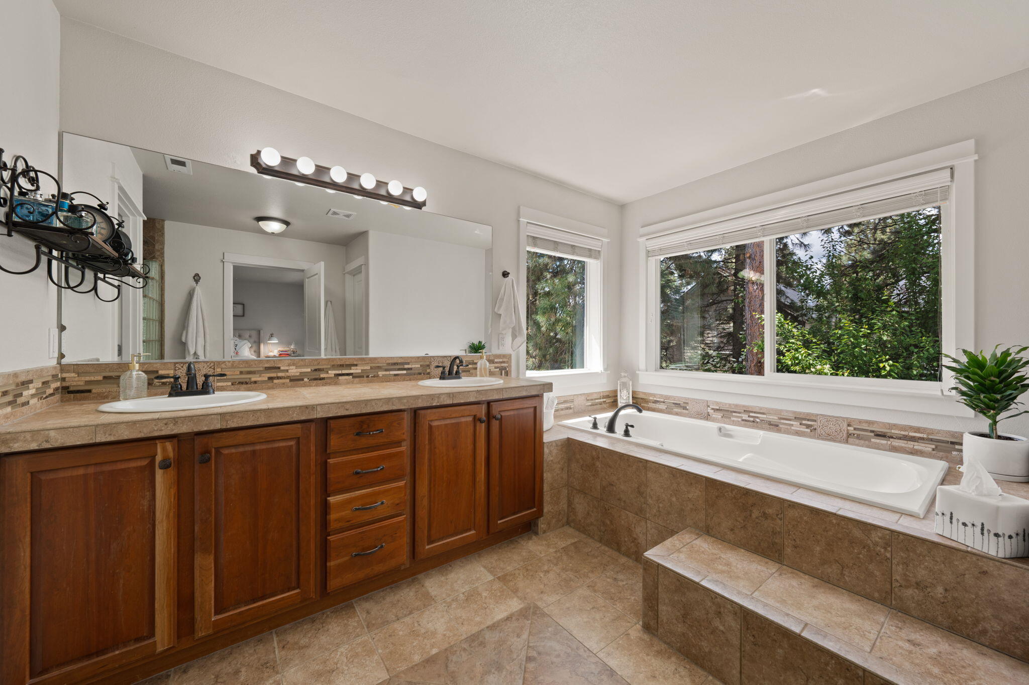 River Canyon Estates - Residential