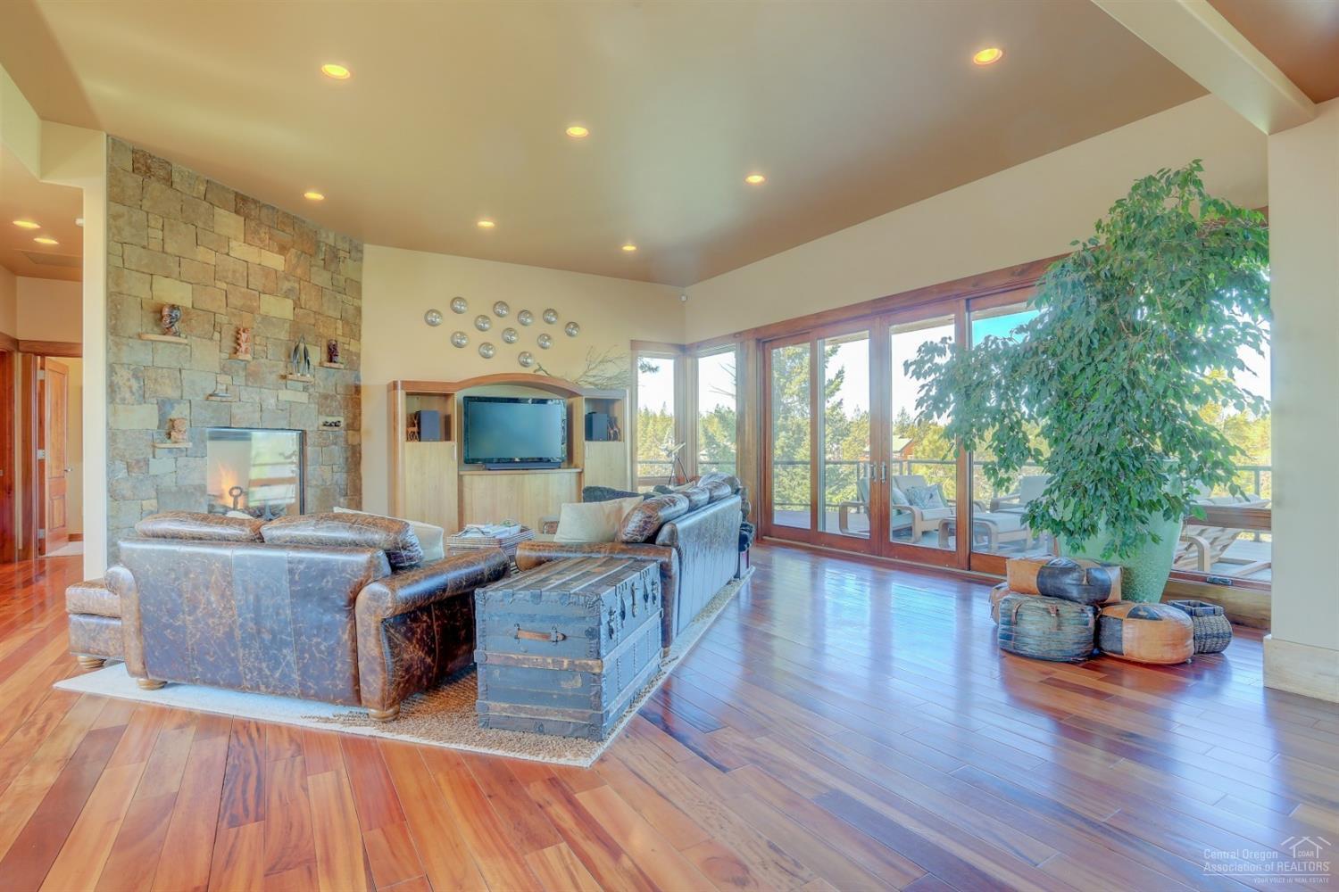 River Canyon Estates - Residential