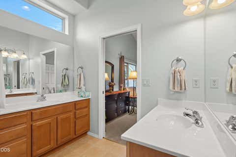 Tiny photo for 2783 Parkwood Village Lane, Central Point, OR 97502 (MLS # 220225769)