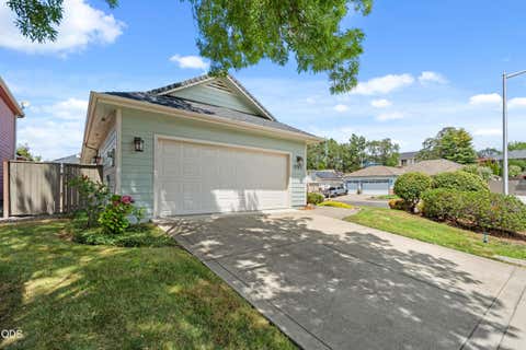 Tiny photo for 2783 Parkwood Village Lane, Central Point, OR 97502 (MLS # 220225769)